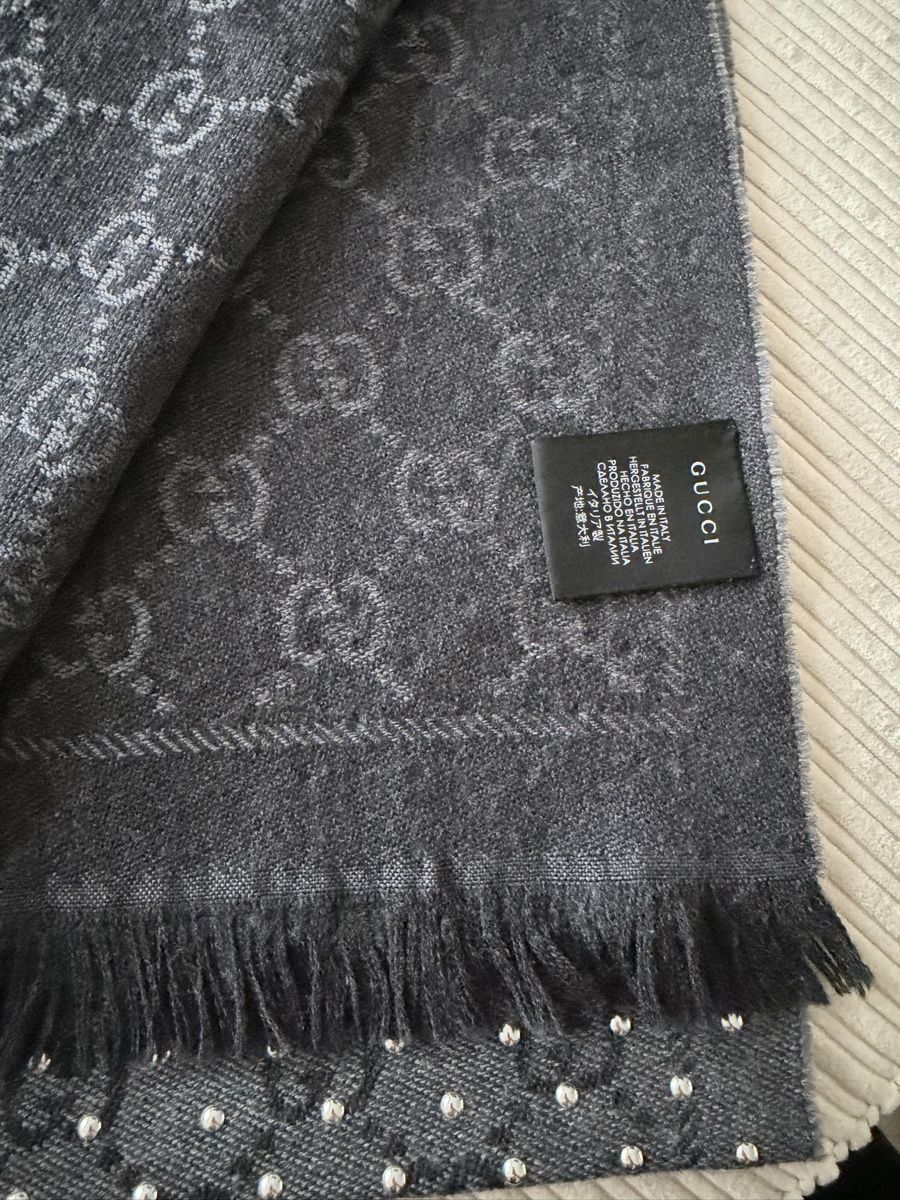Gucci Foulards, Tücher & Schals: Gucci Schal – Gebraucht aus Birmensdorf ZH von lakii338 1