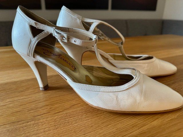 Scarpe da donna: Brautschuhe und passende Tasche – Usato da Däniken SO venduto da Trotro49 1