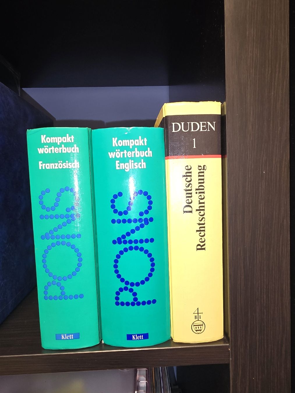 Livres: 1 Duden und 2 Pons  – D'occasion à Mettmenstetten par humoer 4