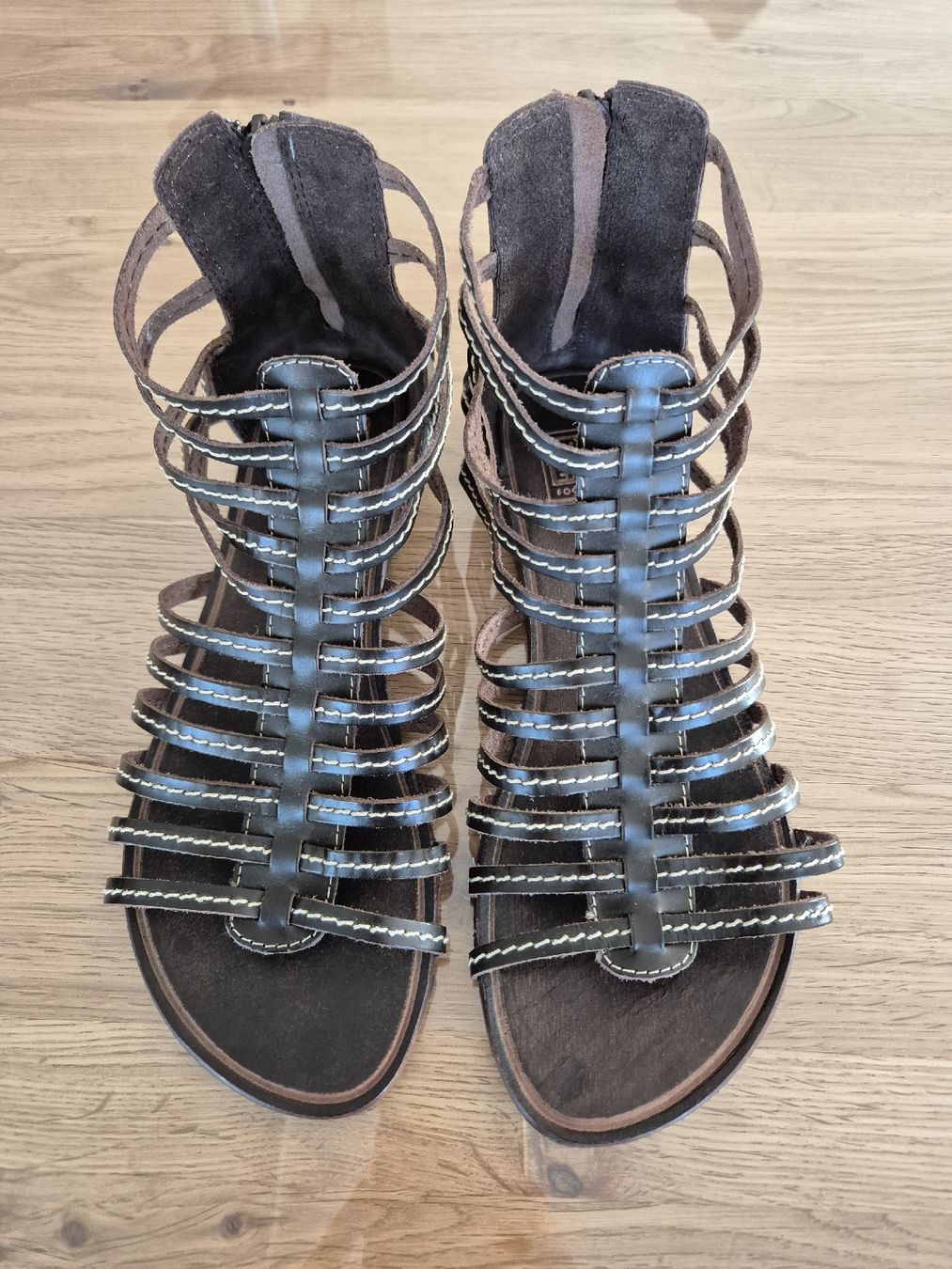 Scarpe da donna: Sandalen braun, Grösse 39 – Usato da Schwarzenburg venduto da ceb_dxh8