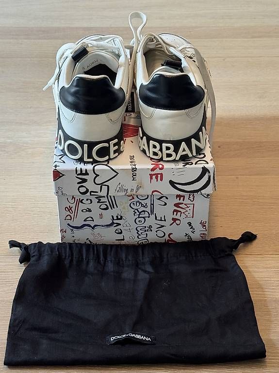 Scarpe da uomo: Dolce Gabbana Sneakers Leder Gr. 43 – Usato da Basel venduto da DanWa 1