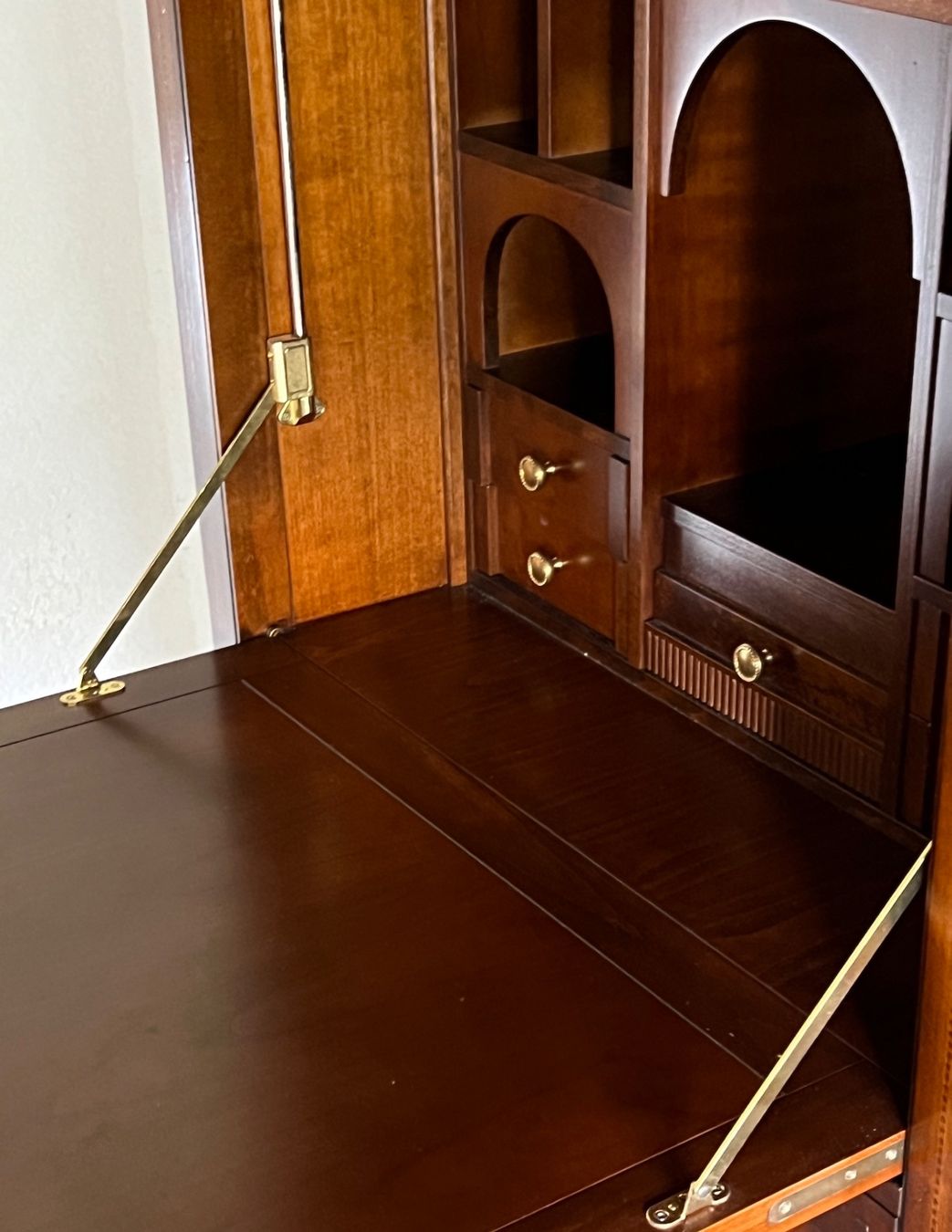 Scrivanie: Biedermeier Sekretär Nussbaum Kommode Jugendstil SELVA – Usato da Gemünden venduto da GEUENWALD 5