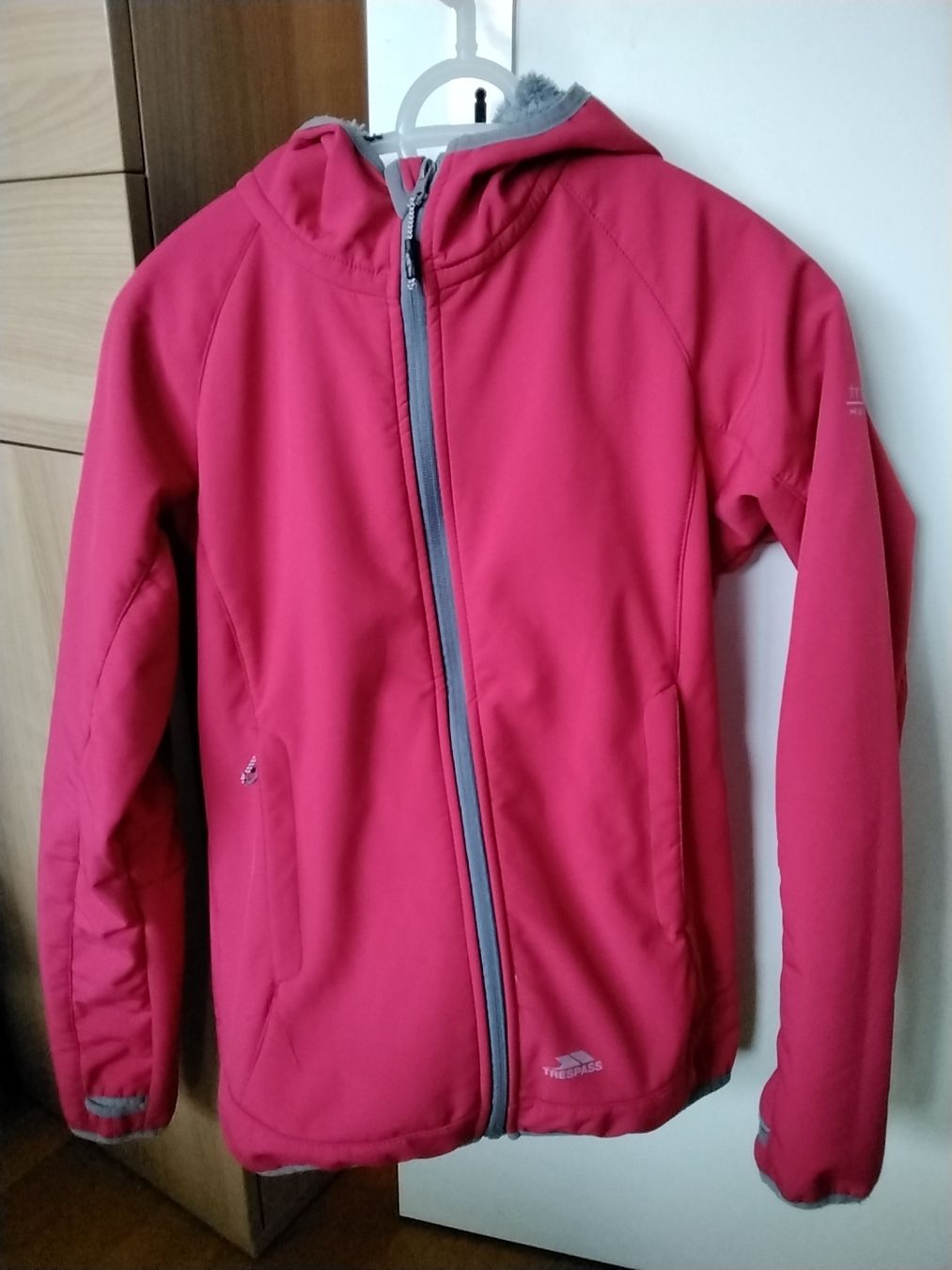 Jacken: Softshelljacke mit Teddyfutter Gr. S Damen Trespass – Gebraucht aus Balterswil von Meerdeern 5