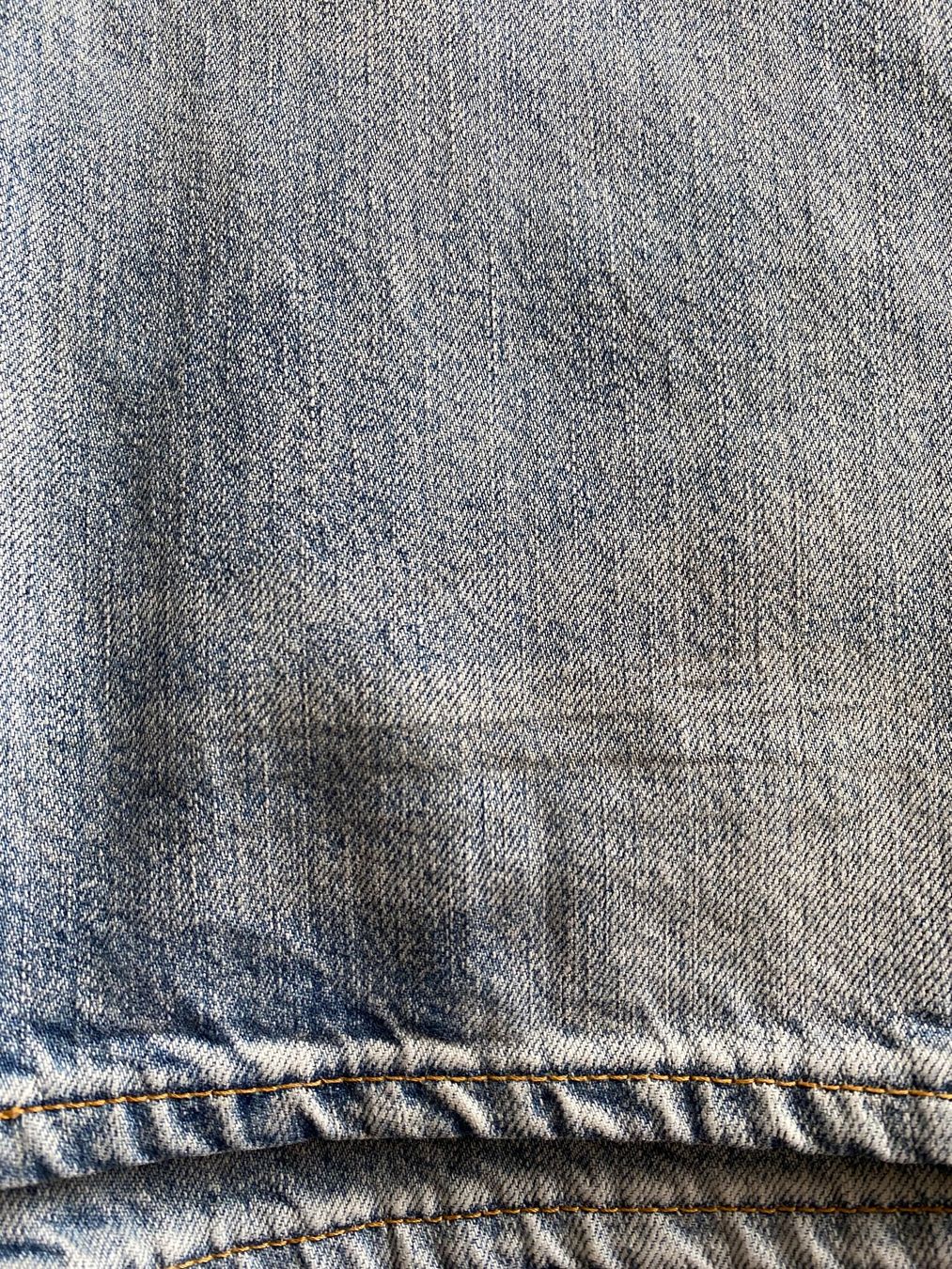 Uniqlo Jeans: Uniqlo Jeans – Usato da Lützelflüh-Goldb venduto da flu_q9tg 4