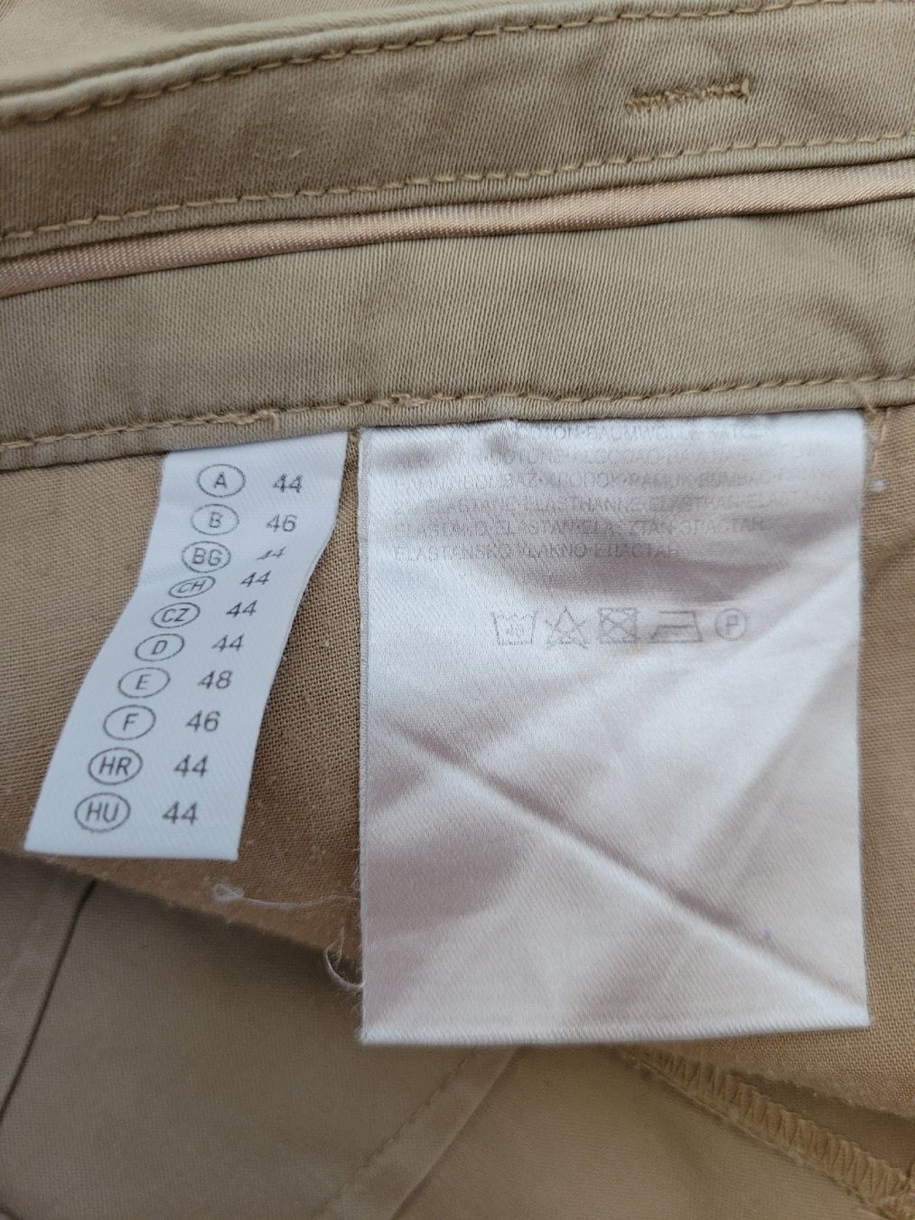 Gonne: 62. Jupe beige Yessica taille 44 – Usato da Villars-sur-Glâne venduto da m66_dch5 5