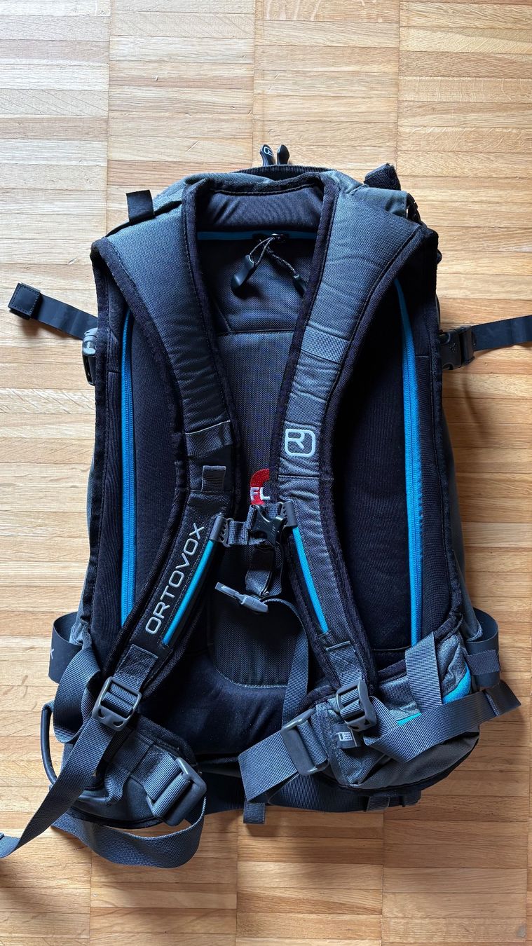 Ortovox Rucksäcke: Ortovox Haute Route 35L Rucksack – Gebraucht aus Interlaken von mamo38 3