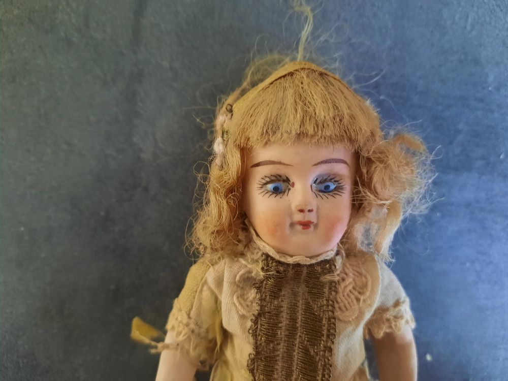 Ancien Poupon En Porcelaine – 30 Cm – Poupée Fille Vintage