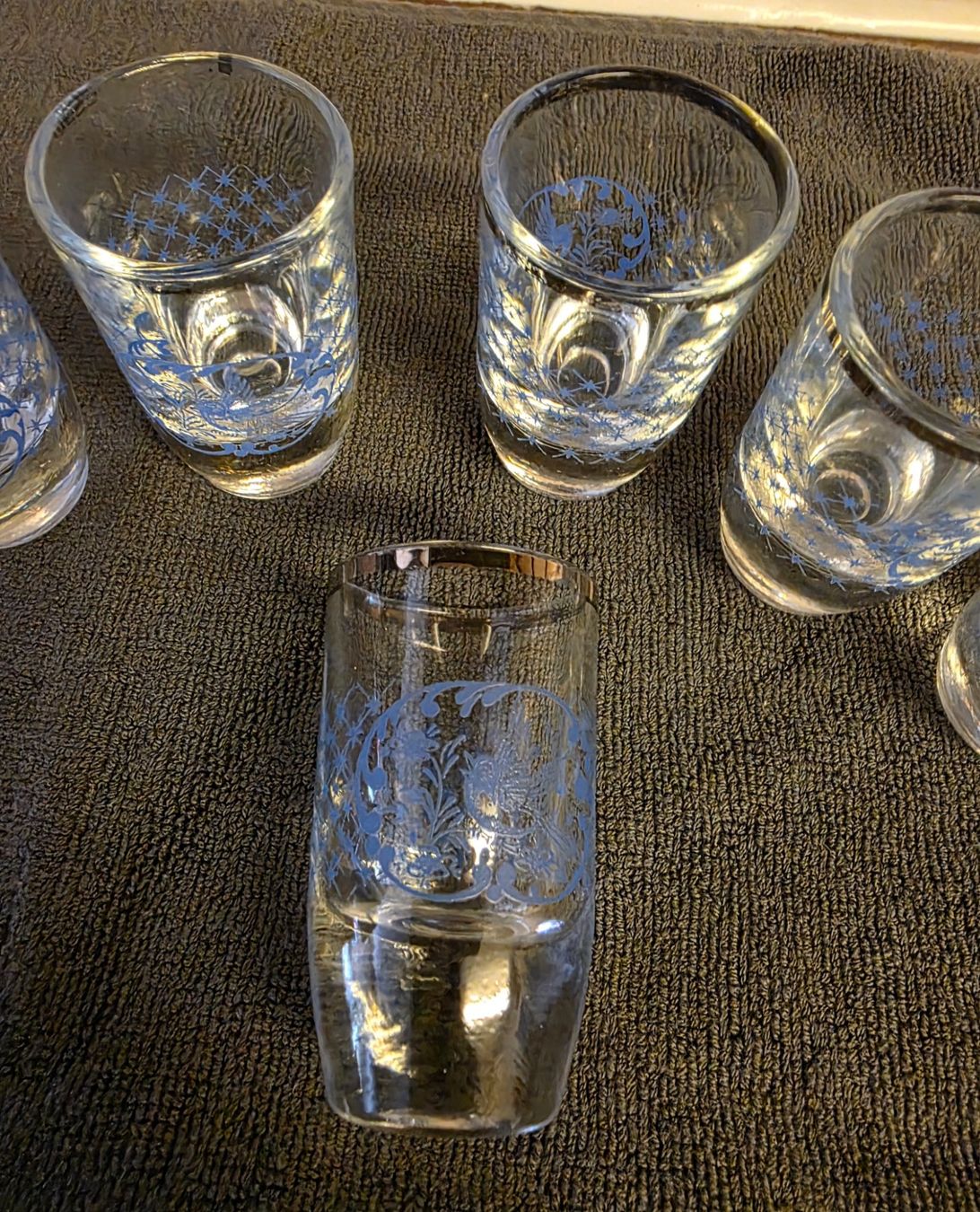 Bicchieri: 6x charmante Vintage Schnapsgläser – Usato da Richterswil venduto da adora88 2