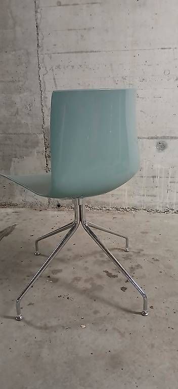 Chaises: Designerstuhl von arper  – D'occasion à Adliswil par arm_8sjl 1