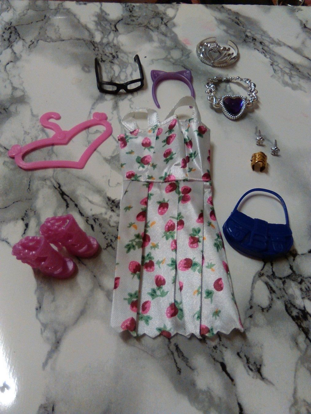 Bambole: BARBIE KLEID ;WEISS;MIT ACCESSORIES – Nuovo (secondo la descrizione) da Basel venduto da bijoutrie_4 3
