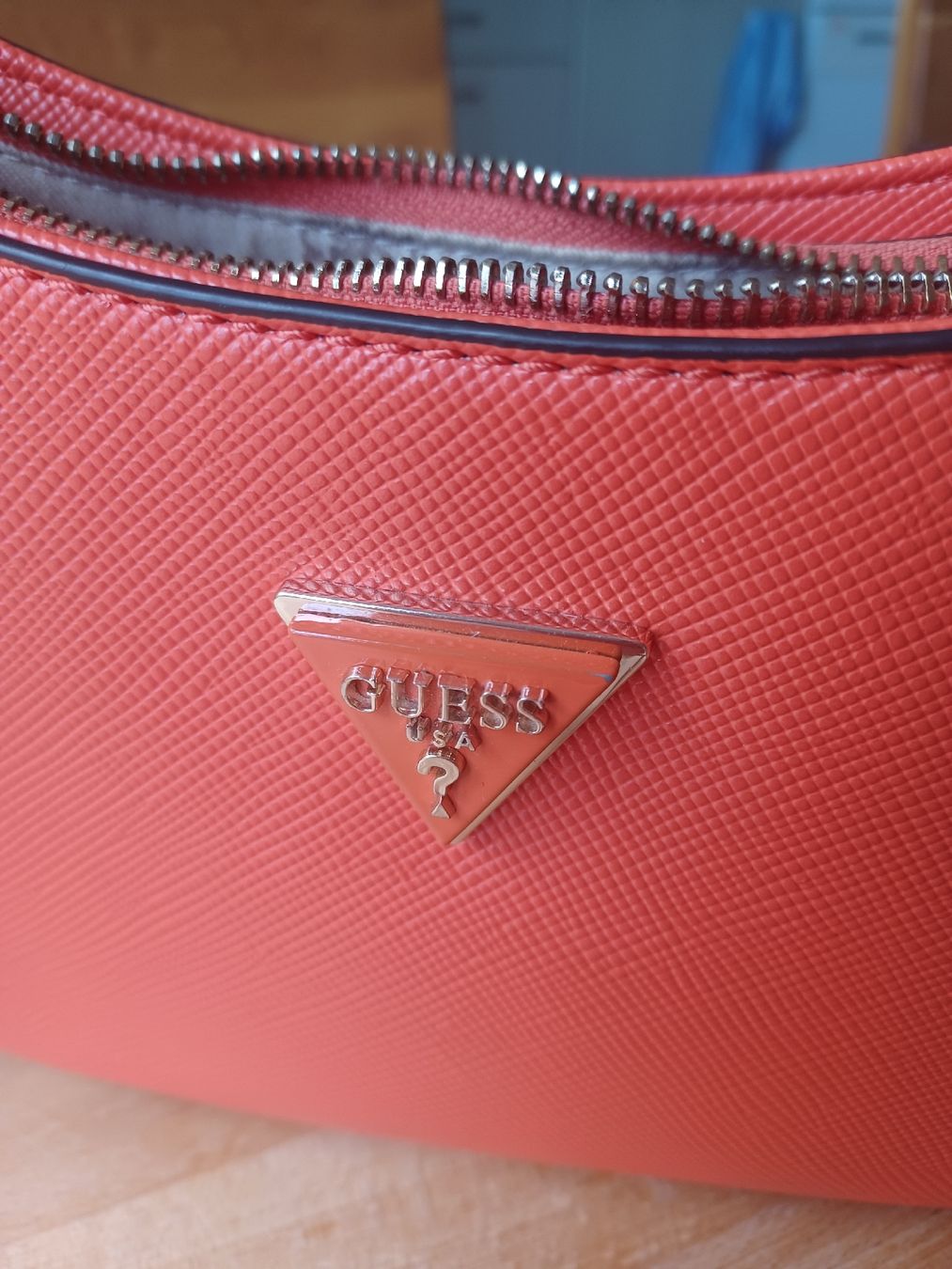 Guess Sacs femmes: Guess Handtasche – Neuf (Voir description) à Steinmaur par markys 3