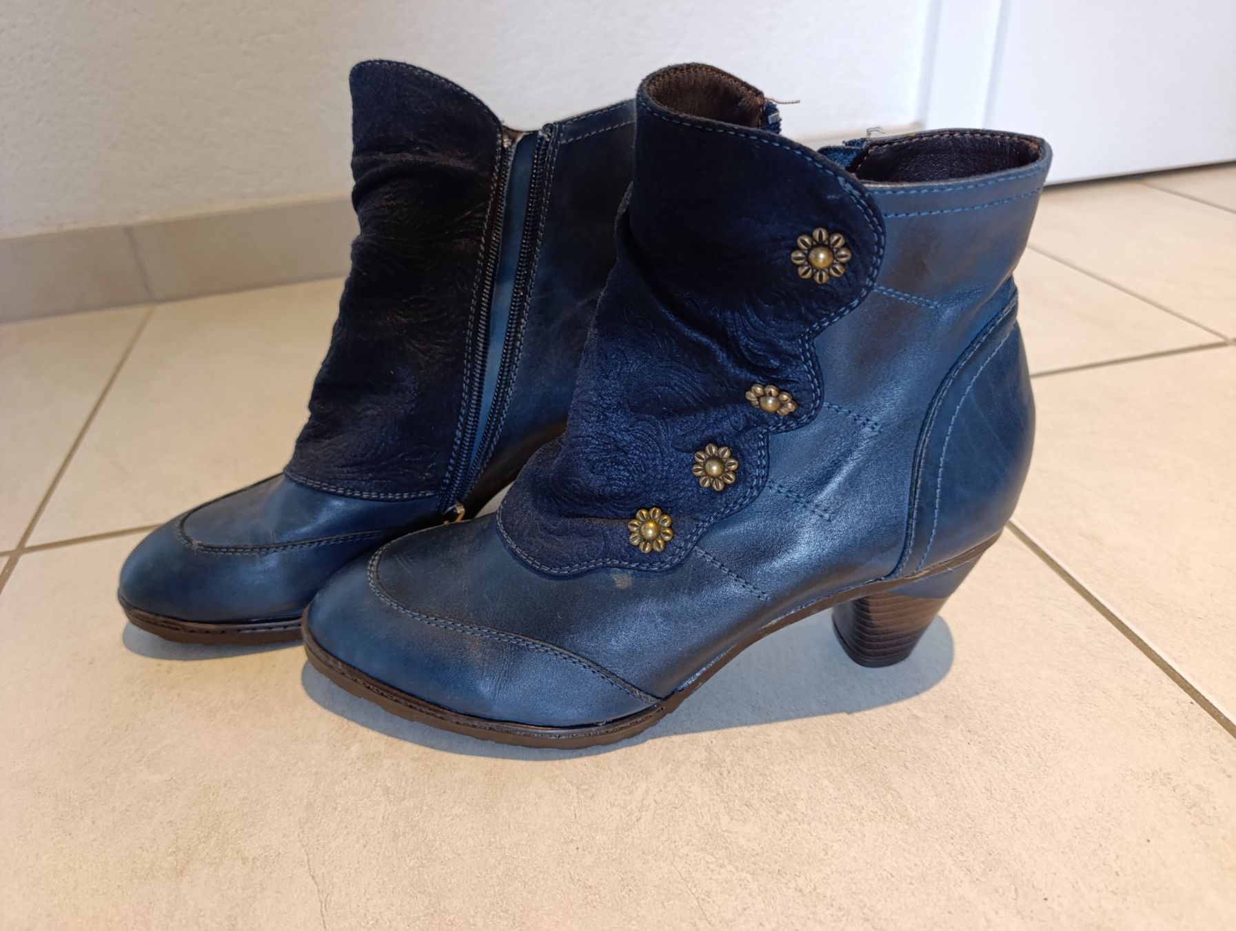 Scarpe da donna: Retro Stiefeletten – Usato da Frick venduto da atr_wf8r