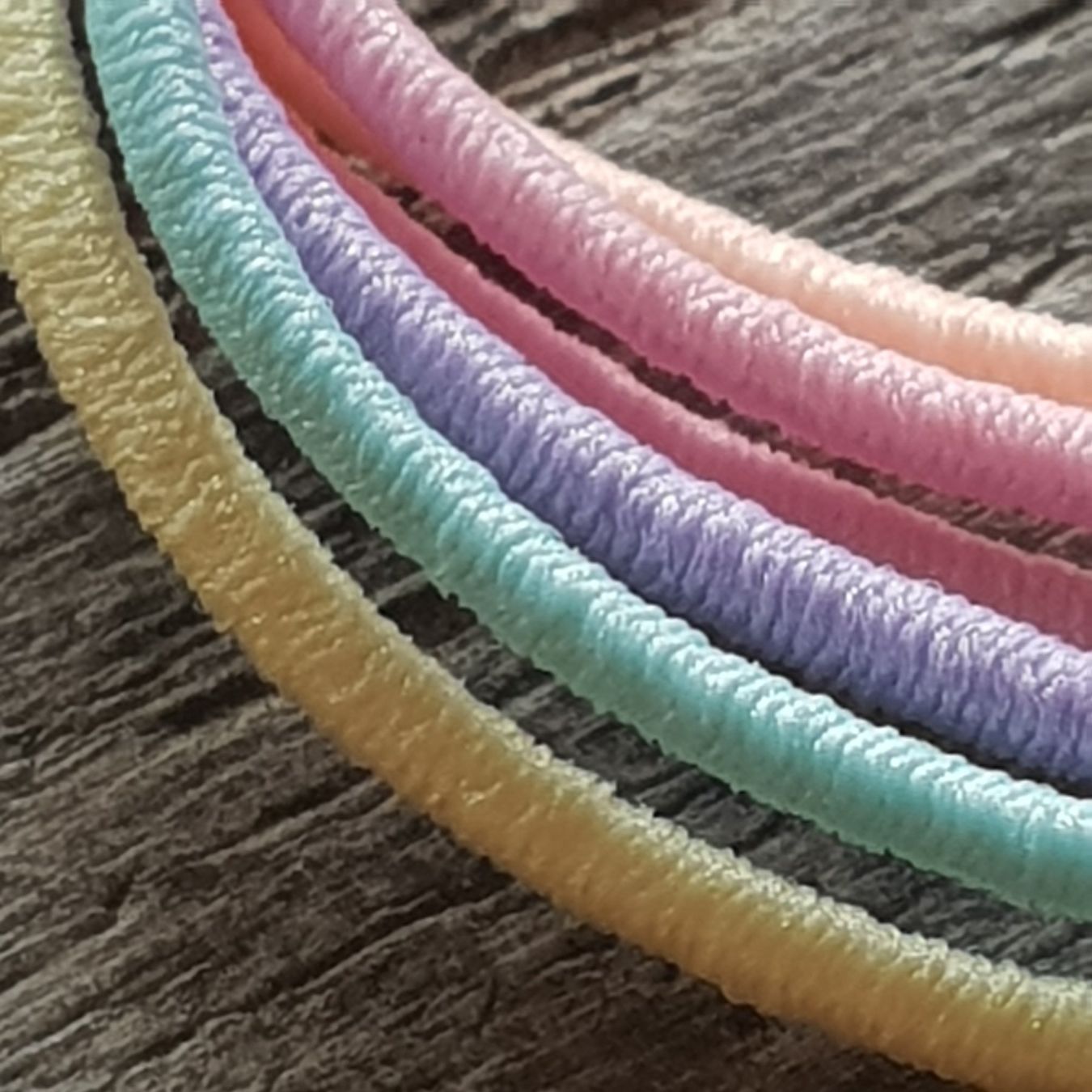 Haarschmuck: 🐸 6 HAARGUMMIS ASSORTIERT ODER FARBEN NACH WAHL – Neu und originalverpackt aus Môtier (Vully) von Frogs 8