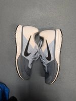 Nike Air Pegasus+ 30 unisex /Damen Laufschuhe 42