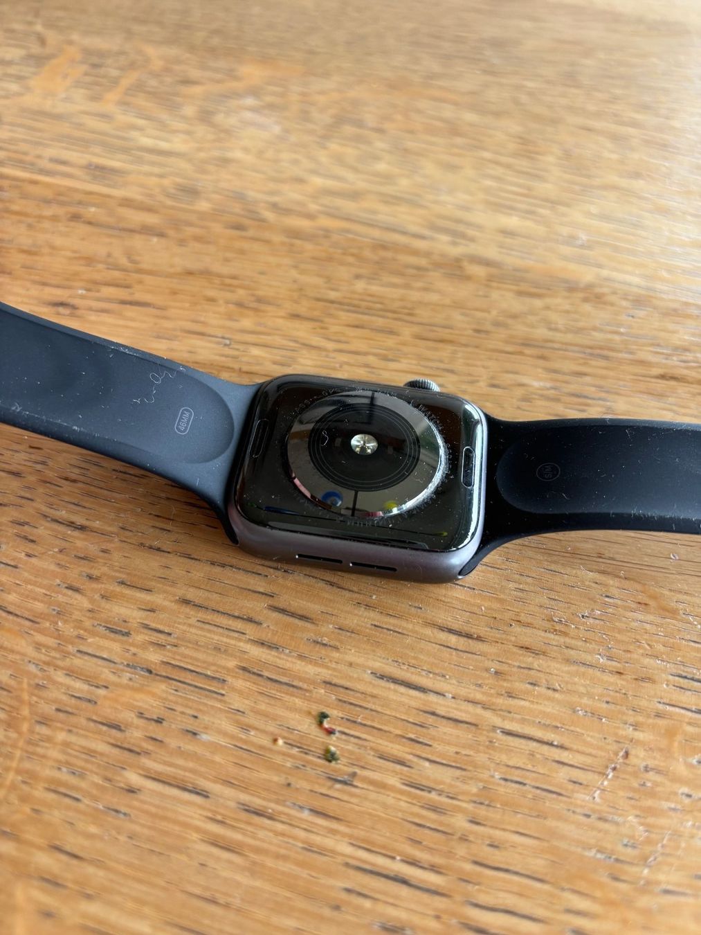Apple Smartwatch: Apple Watch Series 5 / 44mm – Usato da Uetikon am See venduto da Chreg 2