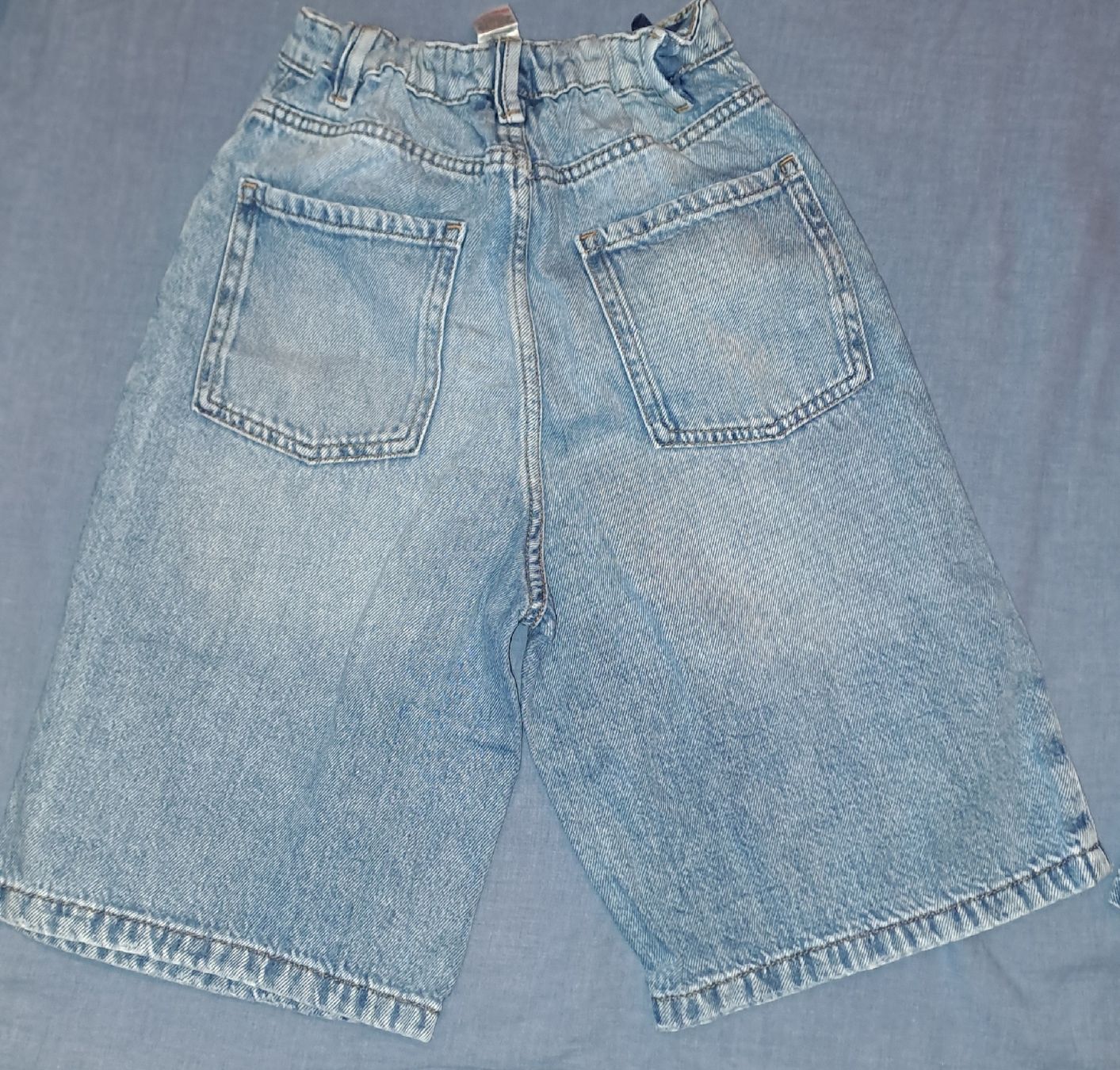 Hosen: kurze jeans hosen  – Gebraucht aus Gunzwil von silkemaria 3