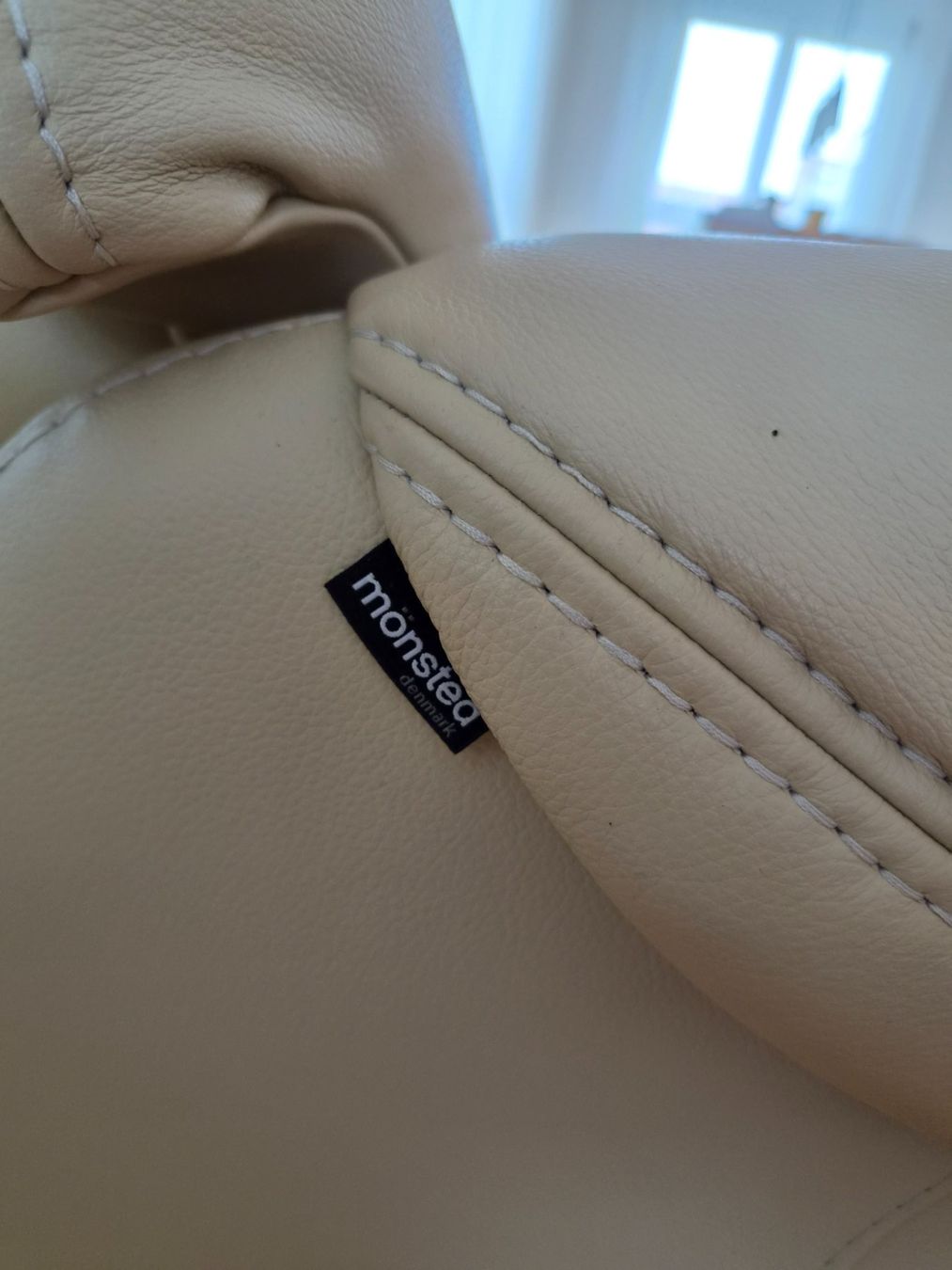 Sessel: Ledersessel beige mit Relaxfunktion Mönsted – Gebraucht aus Kloten von soat 5