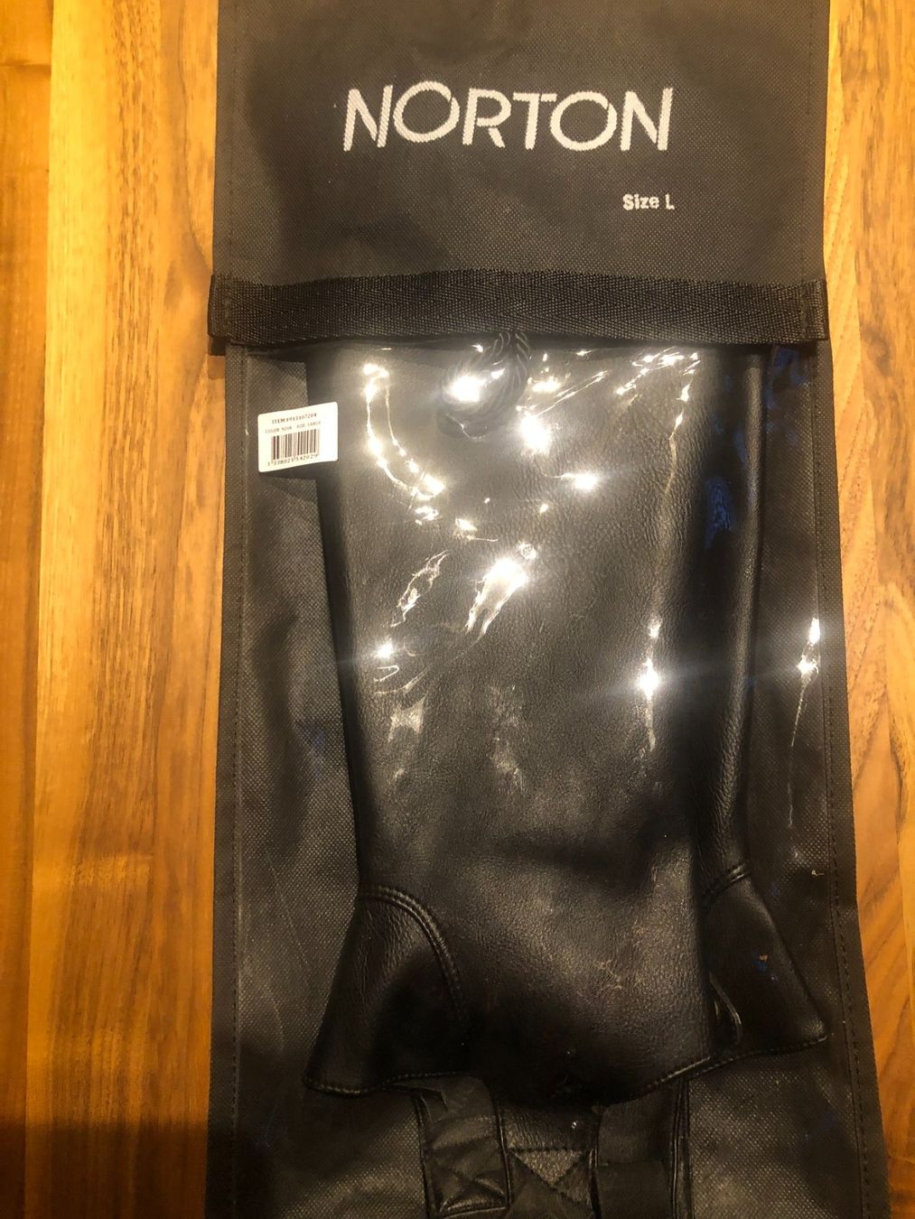 Norton Stinchiere & Fasciature: Neue Chaps mit Strass-Steinchen Gr. L – Nuovo e nell'imballaggio originale da Wahlendorf venduto da Tendi 3