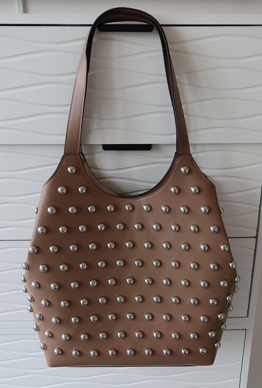 Taschen für Damen: Grosse Tasche von BCBGeneration, haselnussbraun, NEU – Neu und originalverpackt aus Zürich von Piki7 1