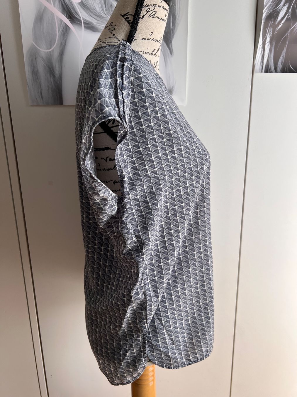Opus Camicette: Opus Bluse, lockere Passform, hellblau, Größe 36 – Usato da Hünenberg See venduto da mississauga 4
