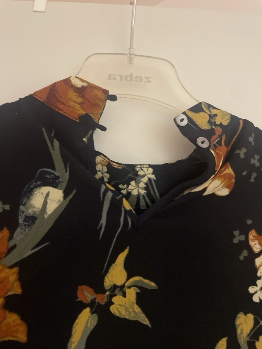 Only Camicette: Bluse mit Blumenmuster, Grösse 36 – Nuovo (secondo la descrizione) da Niederglatt ZH venduto da ctulimp 3