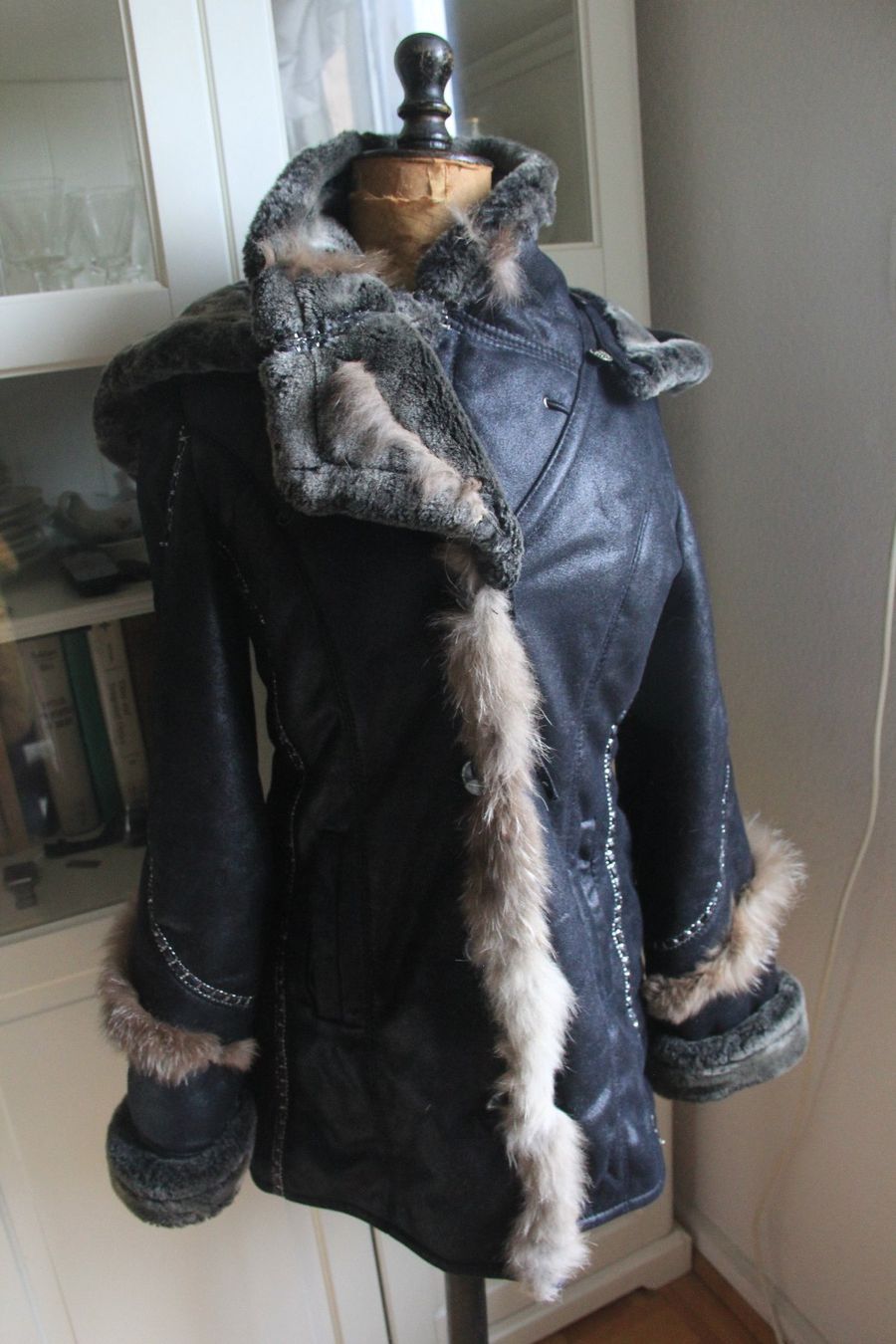 Vestes: Vintage Lammfell – D'occasion à Basel par pak11 1
