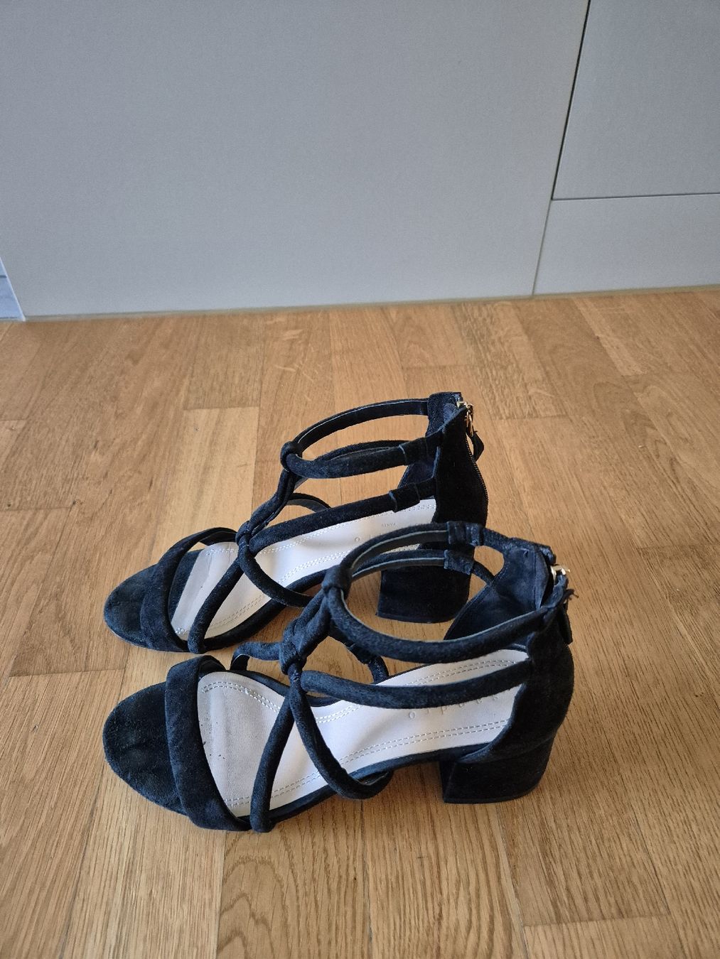 Sandro Scarpe da donna: Sandalen von Sandro, Grösse 38 – Usato da Uitikon Waldegg venduto da Knuesperli 3