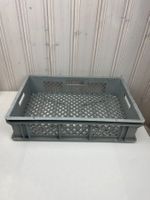 Graue Kunststoffbox, ideale Aufbewahrung - Kiste
