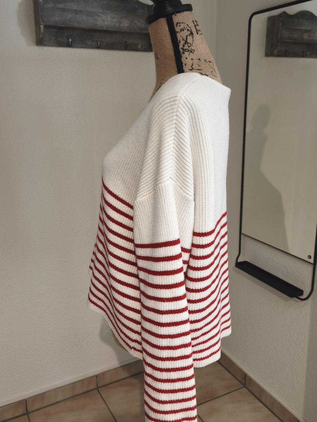 Mango Maglioni & Felpe: Damen Pullover MNG gestreift Grösse S neuwertig – Usato da Emmetten venduto da SecondhandSiska 1