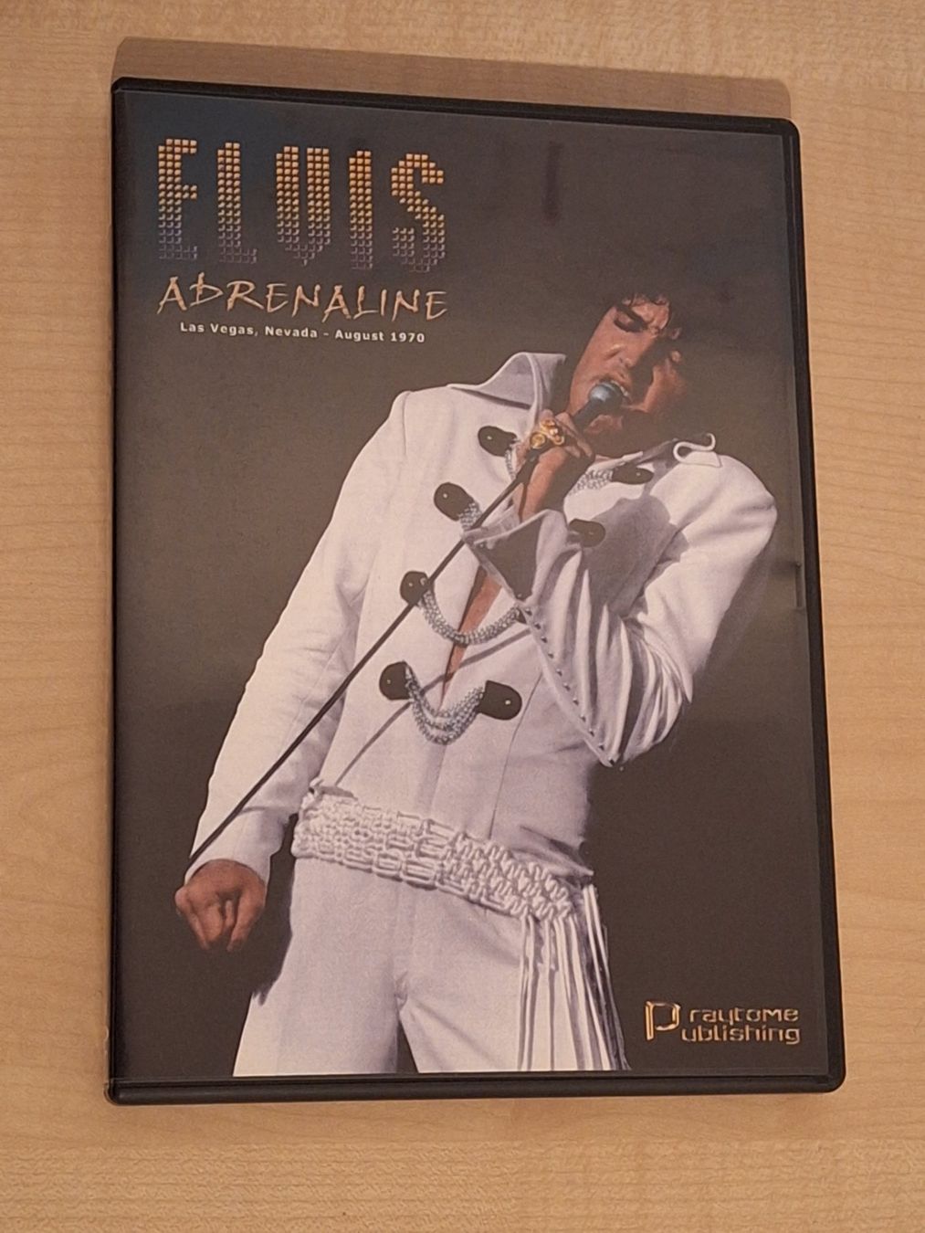 Tutti i DVDs: Elvis Adrenaline 1970 DVD – Nuovo (secondo la descrizione) da Uerschhausen venduto da Burton77