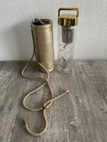 Schöne Teeflasche mit Hülle & Strainer, Gold, neu