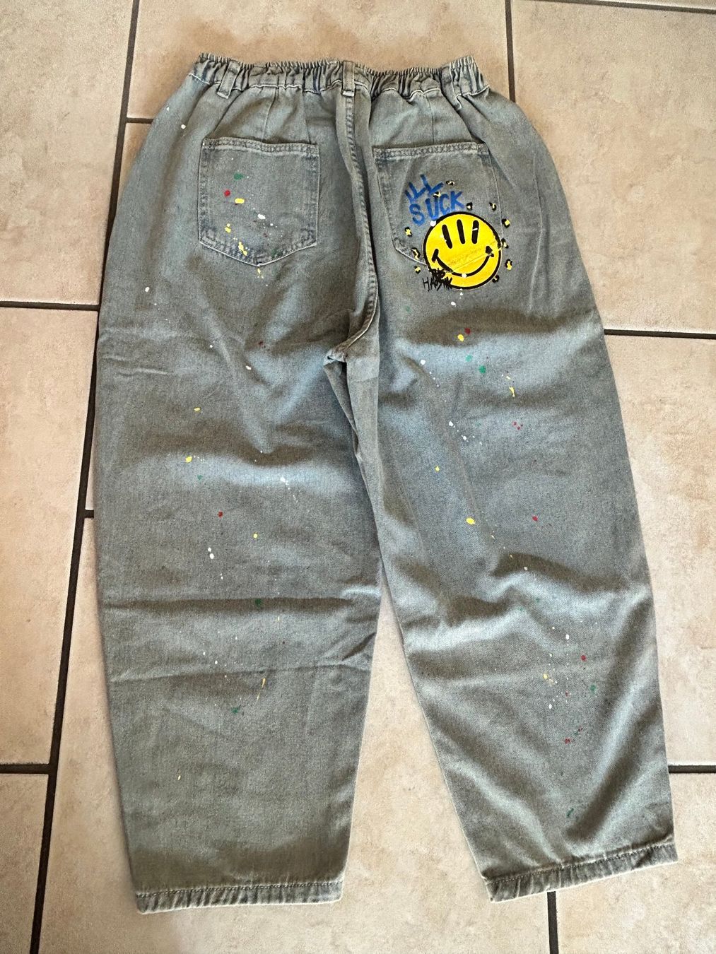 Jeans: NEU - Jeans hell mit Smiley's, Taille dehnbar – Neu und originalverpackt aus Cugnasco von grueneinsel 1