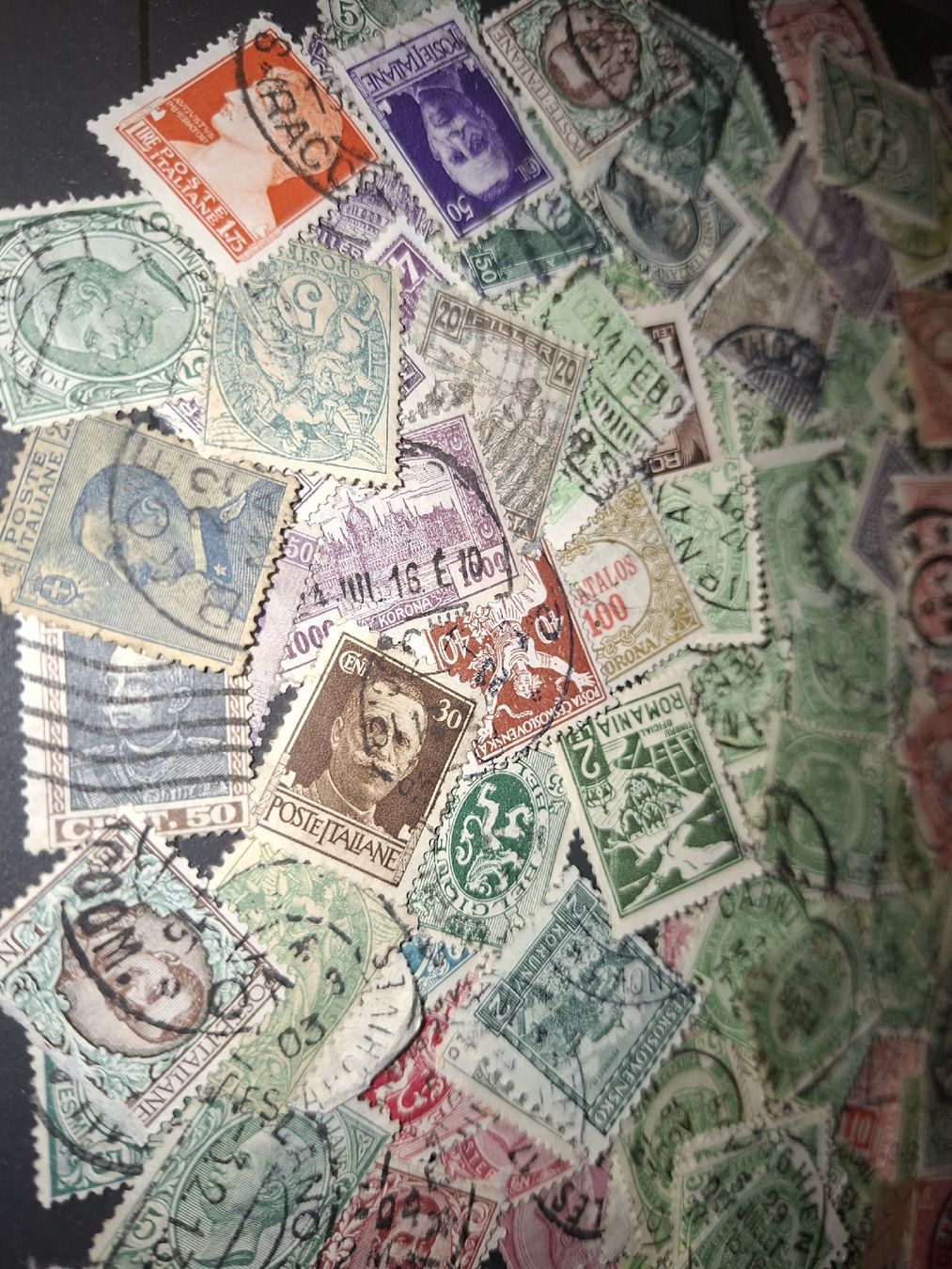 Tous les timbres: Lot Nederland / Italien  – D'occasion à Balgach par SIMEON27 1