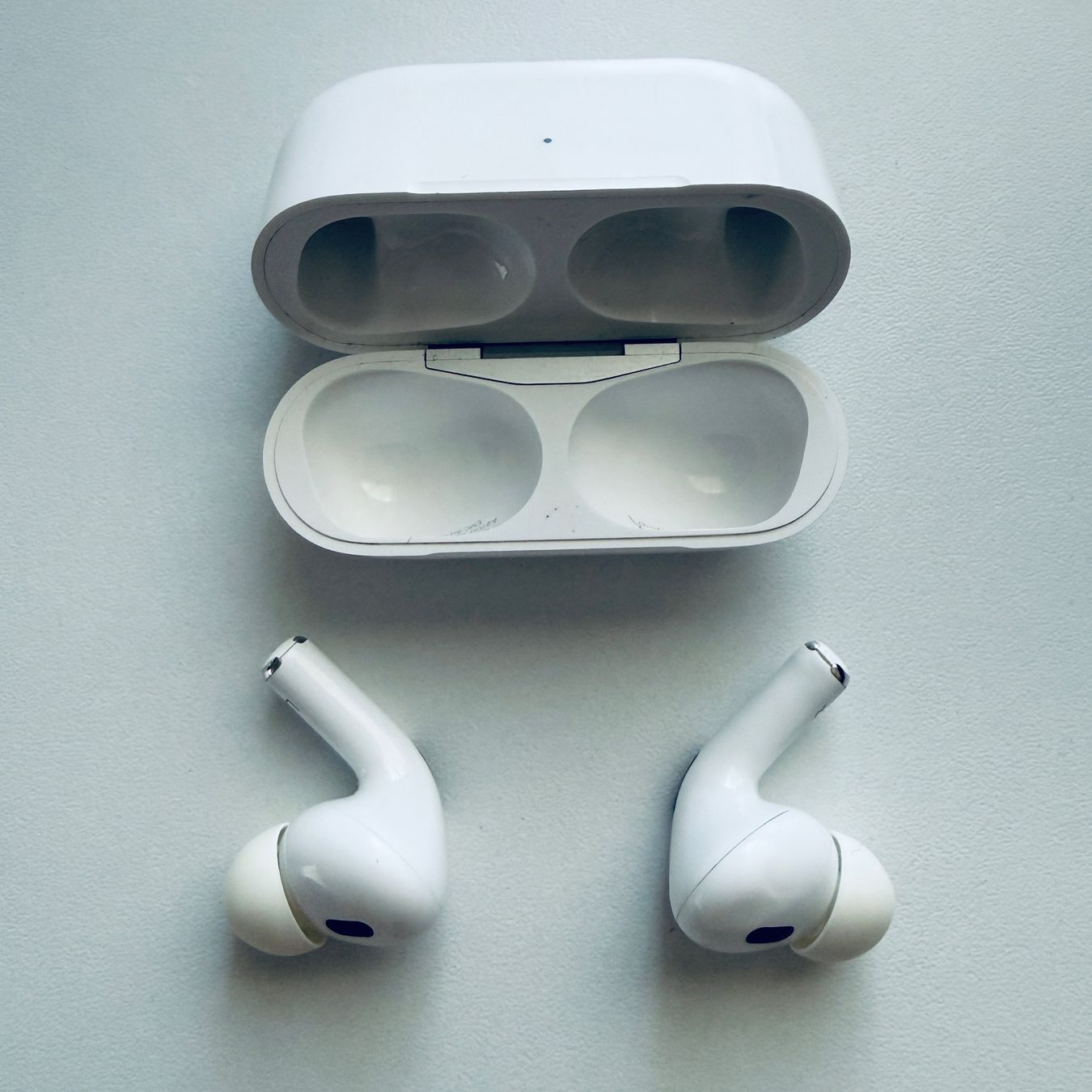 Apple Cuffie: Original Apple AirPods Pro 2, Lightning auf USB-C Kabel – Usato da Basel venduto da MY.AIRPODS.SHOP 3