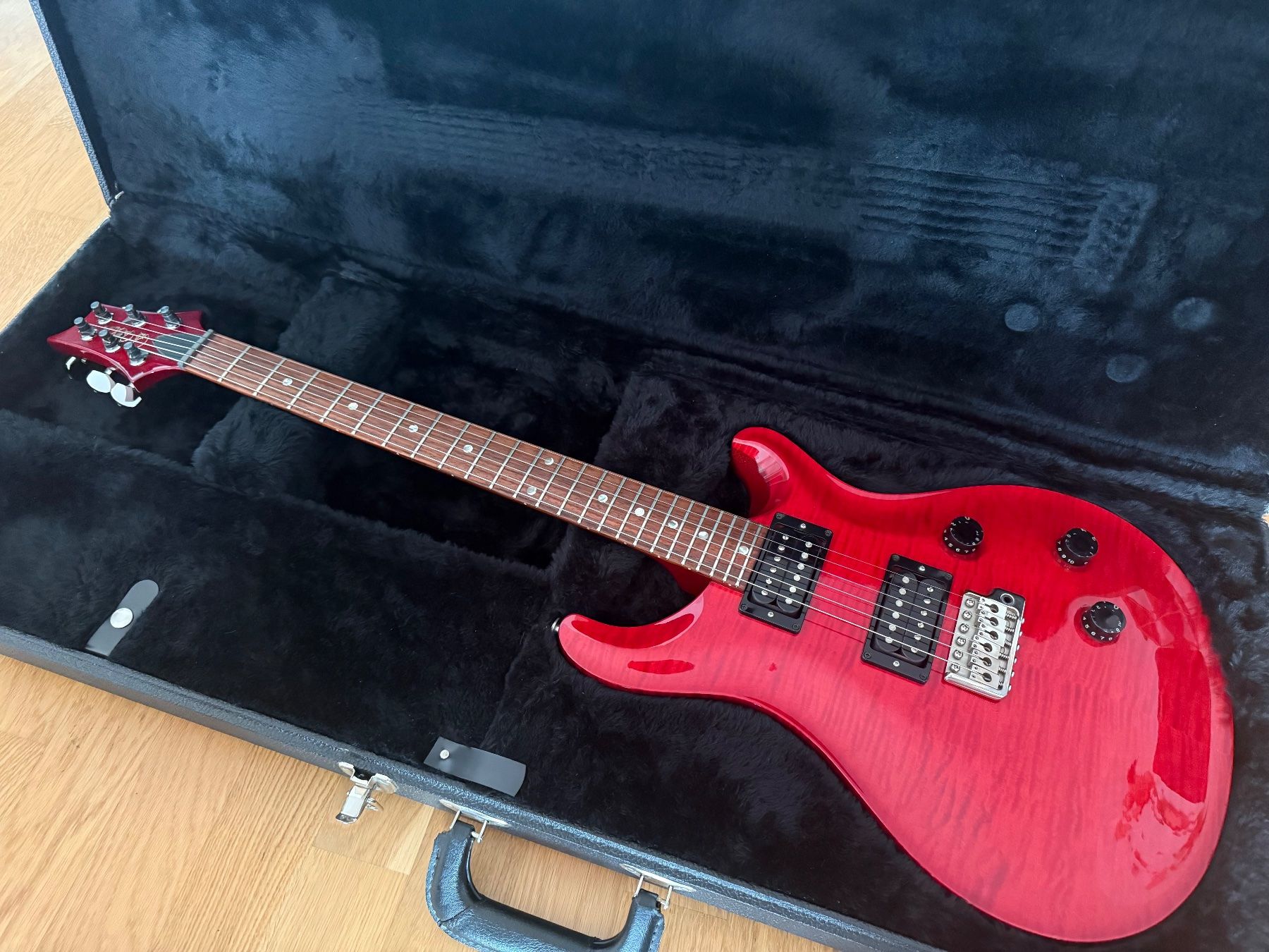 PRS Strumenti musicali: PRS Custom 24 10-top 1997 Scarlet Red (3.6kg) – Usato da Düdingen venduto da ChrisSpareShelf 1