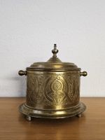 Vintage Messing Dose aus ca. 1970 mit schöner Blumen Gravur 