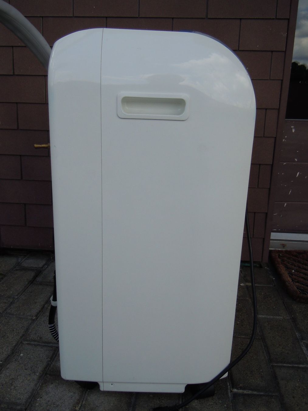 Novamatic Condizionatori: Klimaanlage Long Split CL890 mit 4m Schlauch "Defekt?? " – Difettoso da Luzern venduto da Baumli1 2
