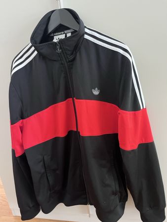 Adidas Trainingsjacke Grösse L 