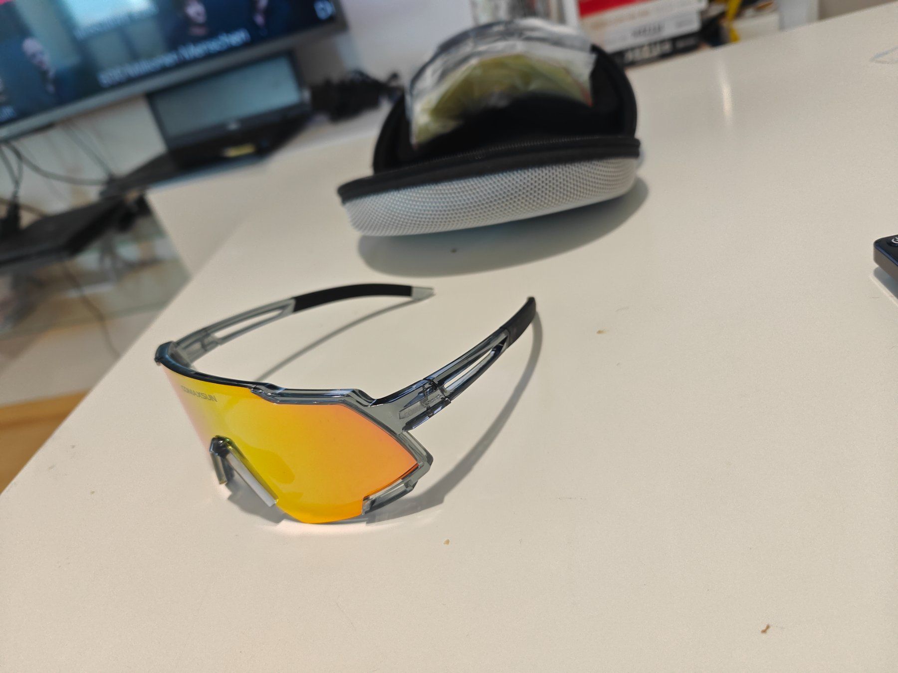 Occhiali & Lenti: Fahrrad Sonnenbrille UV 400 Schutz – Nuovo e nell'imballaggio originale da Suhr venduto da ChronixChronometer 1