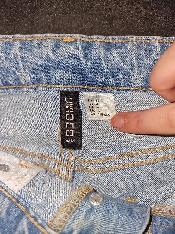 Jeans: Damen Jeans hellblau, H&M – Usato da Steinhausen venduto da ladisci 1