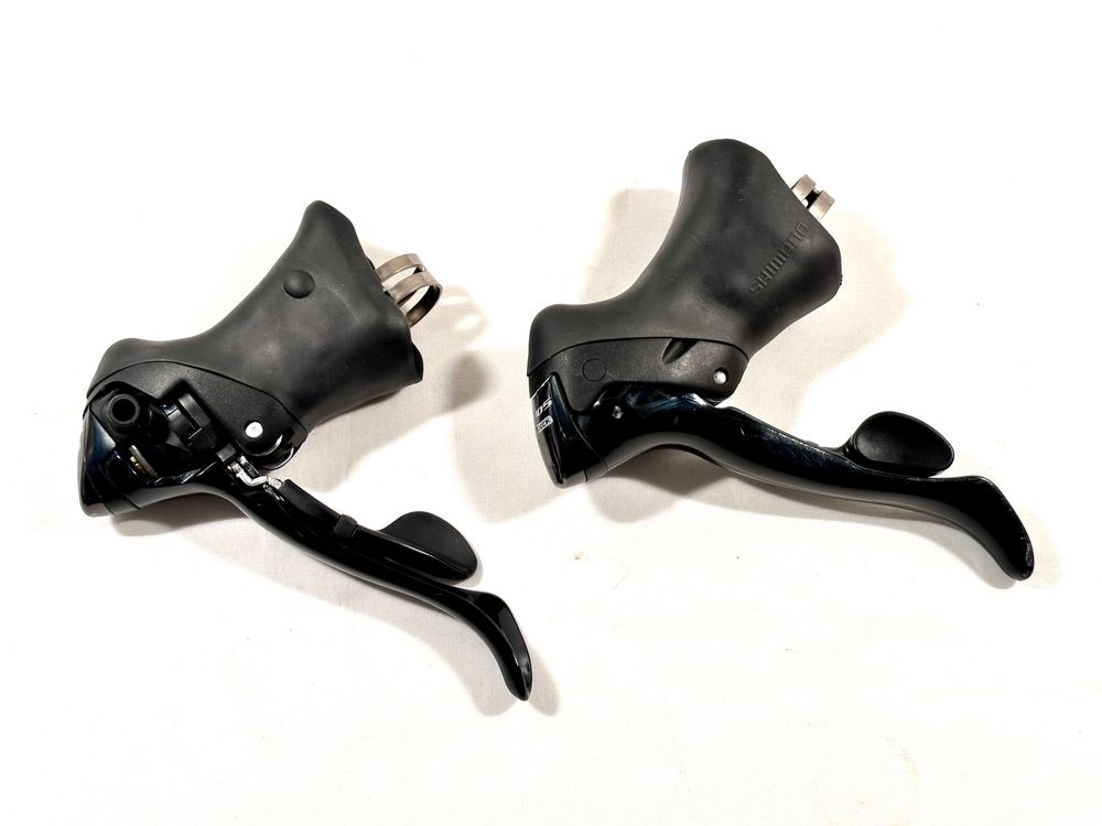 Shimano 105 ST-R7020 Levier de Frein/Dérailleur - STI | Frein à Disque (hydraulique) - 11 vitesses | droite (R