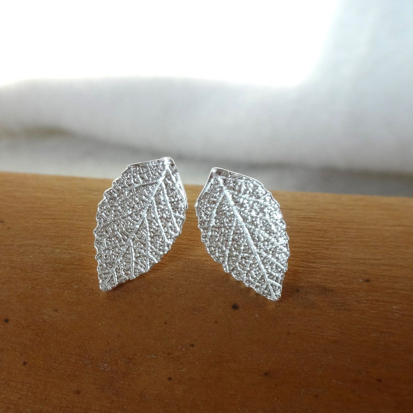 Orecchini pendenti & Orecchini a lobo: Ohrstecker Blatt Silber 925   NEU – Nuovo e nell'imballaggio originale da Dielsdorf venduto da kumsch