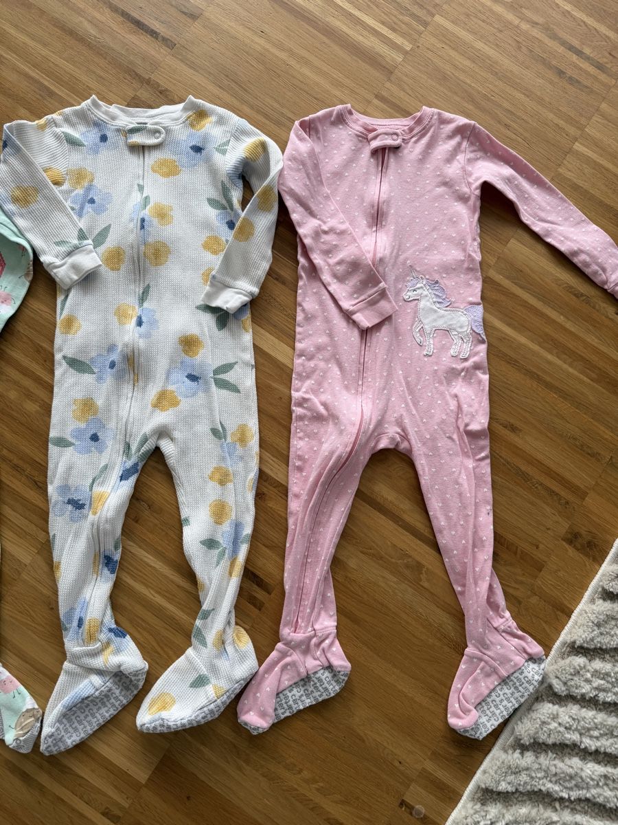 Carter's Pigiama & Simili: Schlafanzüge Carters, Grösse 24M, Top! – Usato da Regensdorf venduto da Resaledoor 2
