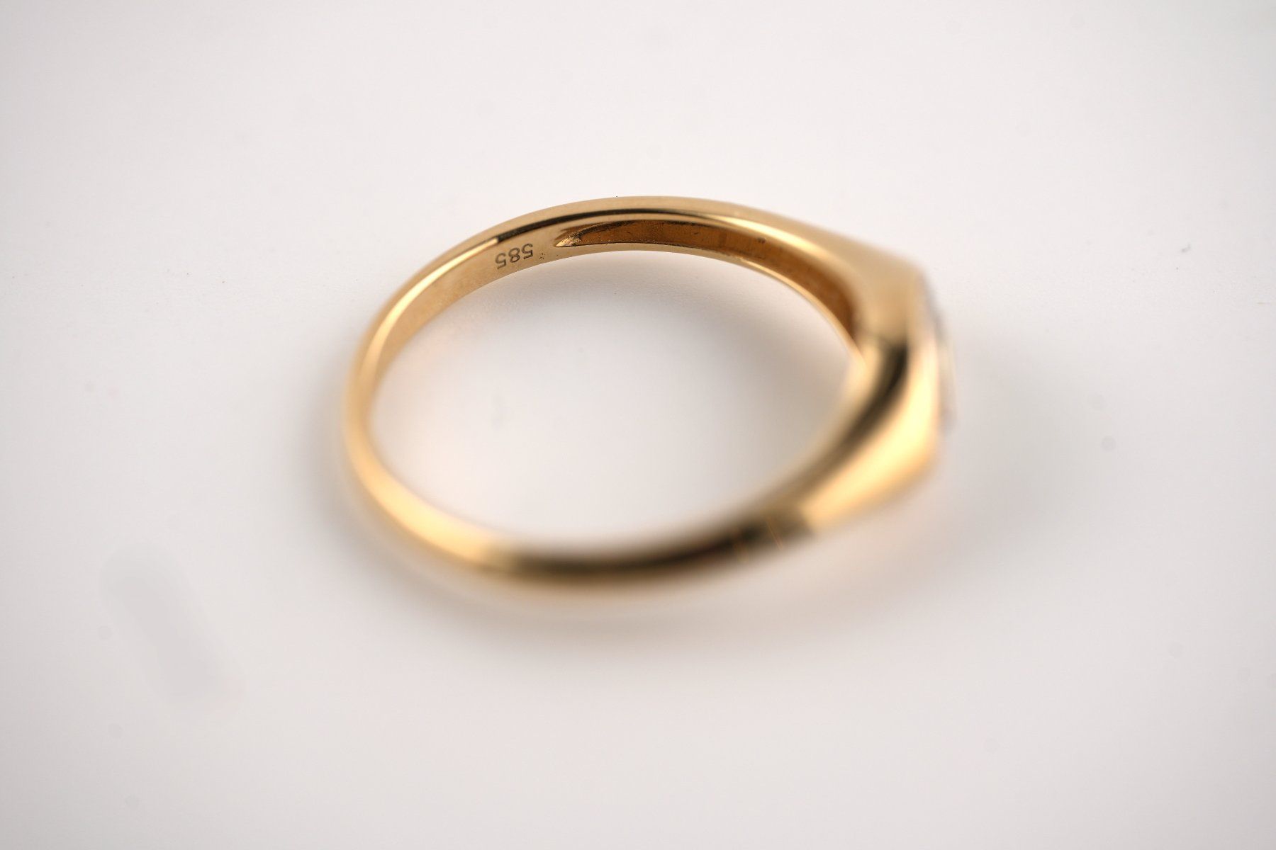 Anelli: Goldring 14K mit grünem Stein – Usato da Basel venduto da Edelmetallhaus24 4