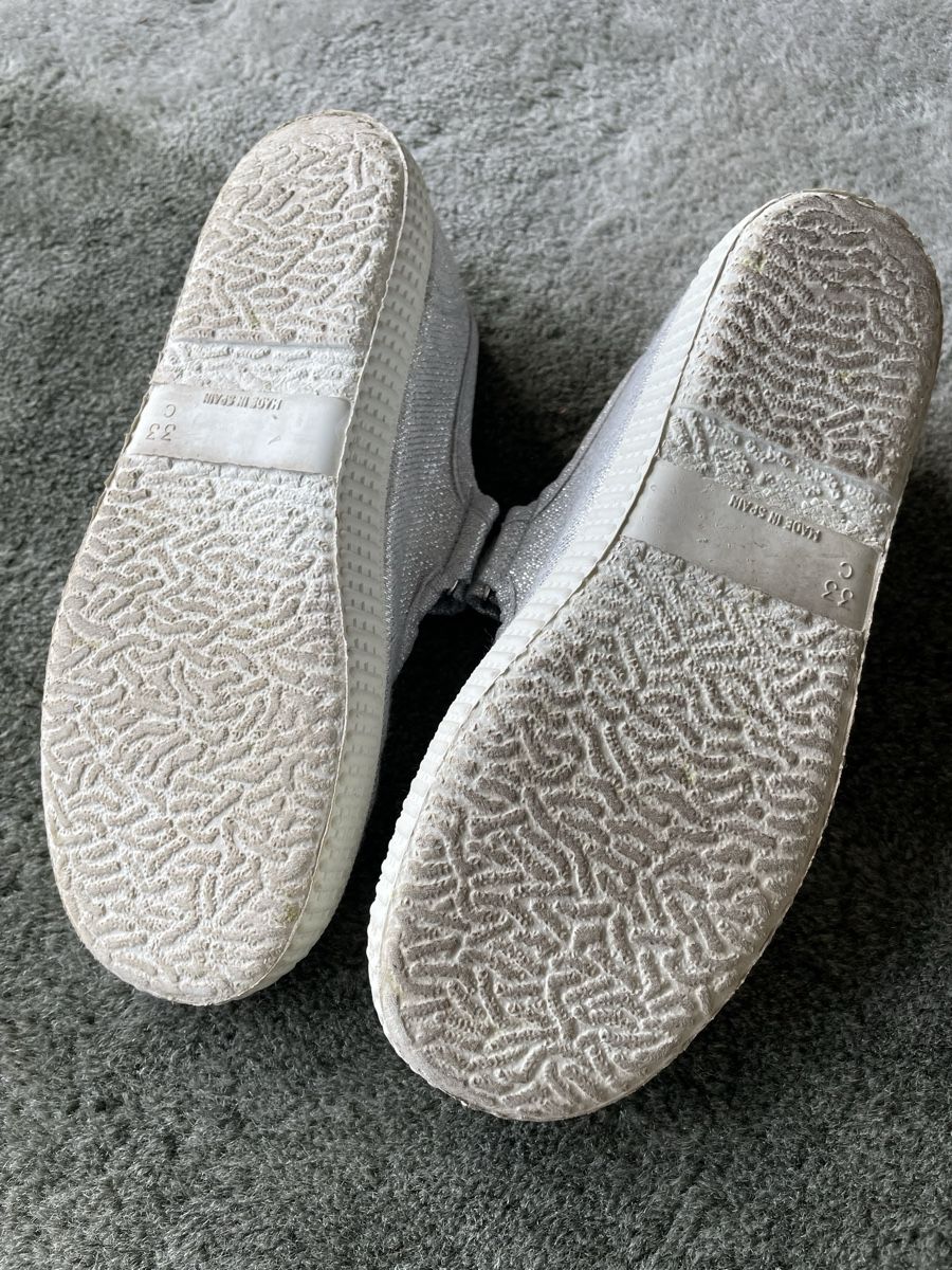 Scarpe per ragazze: Silberballerinas Gr. 33 – Usato da Ipsach venduto da Rena-b 3