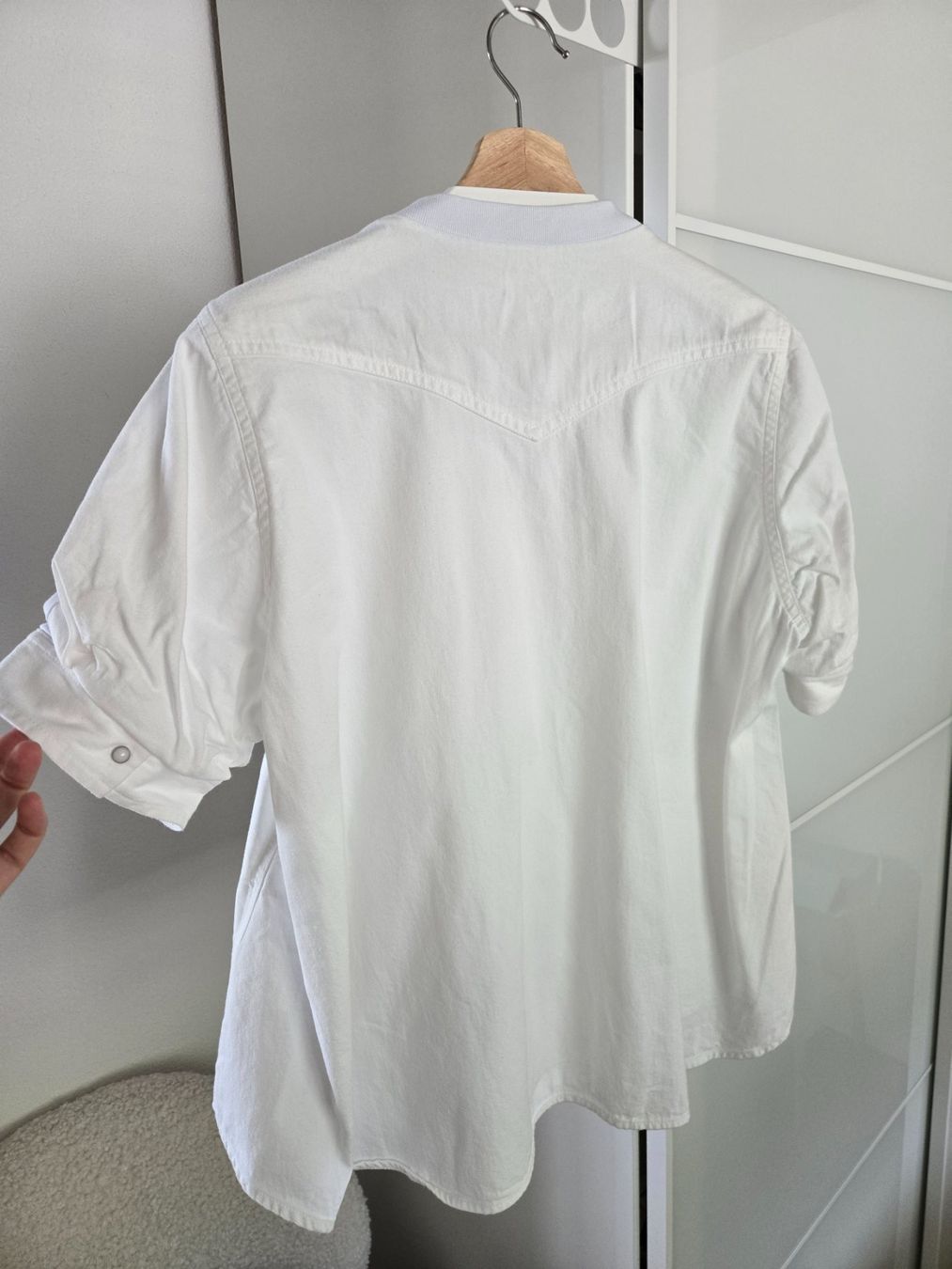 T-shirt: Sacai Tshirt, size 3, L – Usato da Horgen venduto da dariajedraszyk 1
