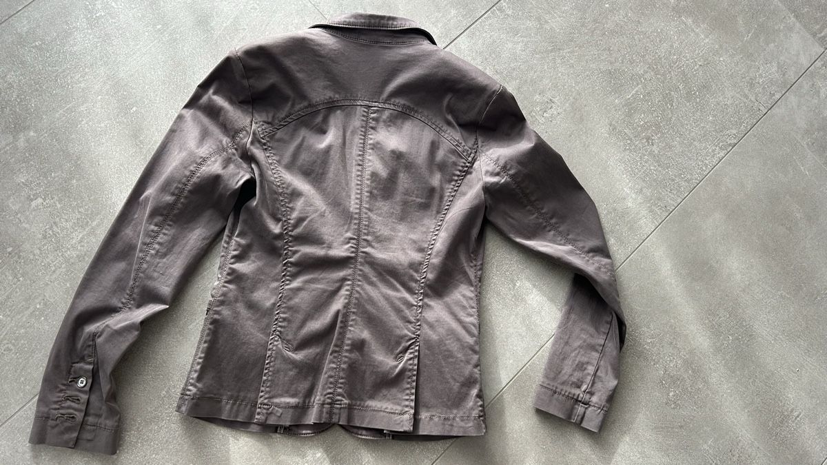 Nile Vestes: NILE BLAZER MODERN  und NEU – Neuf (Voir description) à Nidfurn par cejeisda 1