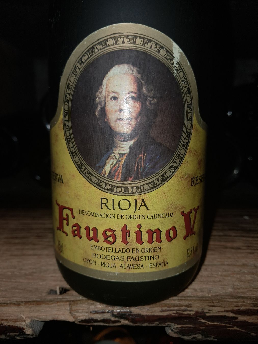 Vino: Faustino V Rioja Reserva 1993 – Nuovo e nell'imballaggio originale da Le locle venduto da juliensaran 1