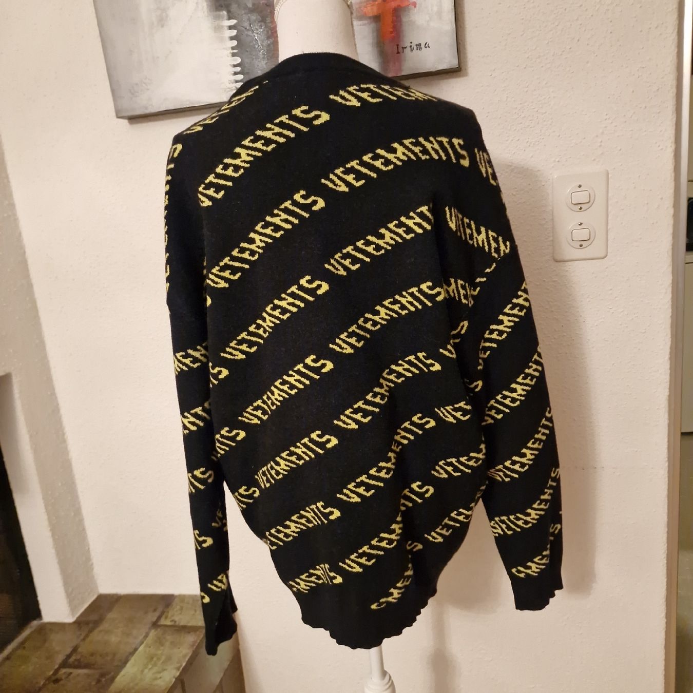 Pullover & Sweatshirts: Vetements Pullover Unisex Gr L – Neu (gemäss Beschreibung) aus St. Gallen von mania03 3