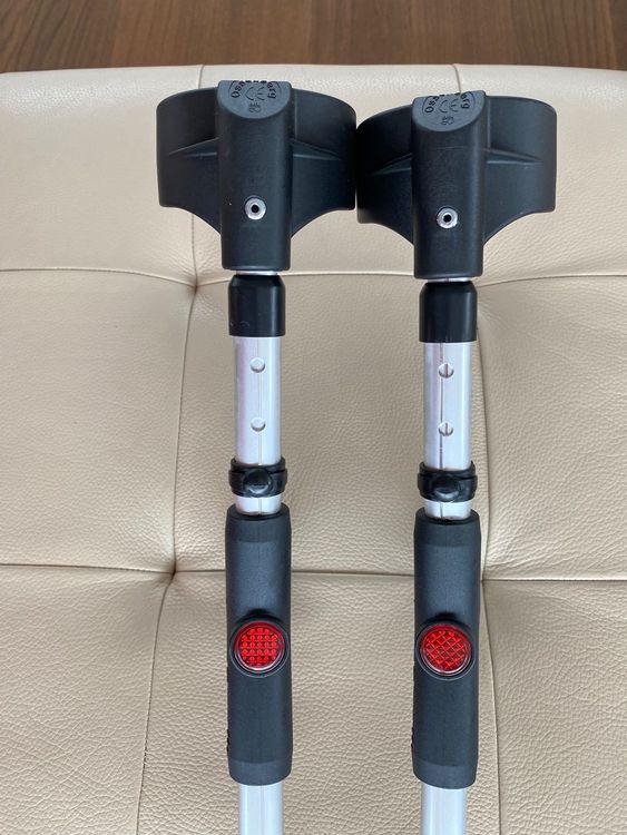 AXVRAV Laufweste Damen Herren - Leicht & Verstellbar Mit Reflektoren